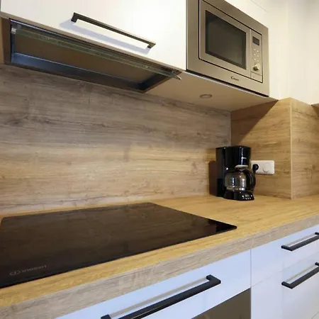 Apartment Dolmen 98 Violette